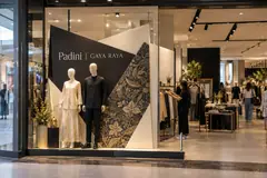 Padini retail raya display design reference with retail fashion raya photo wall